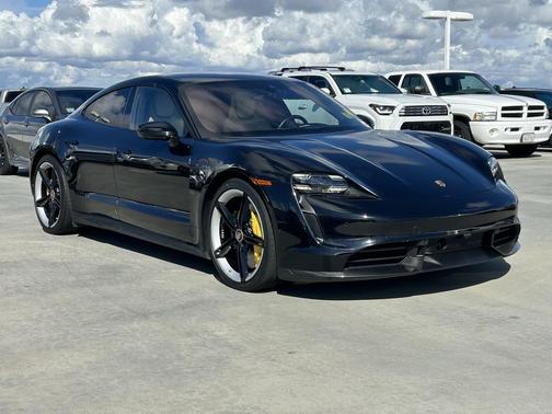 Jet Black Metallic 2020 Porsche Taycan Turbo
