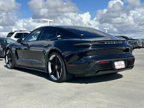 Jet Black Metallic 2020 Porsche Taycan Turbo