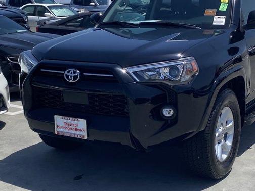 Midnight Black Metallic 2024 Toyota 4Runner SR5