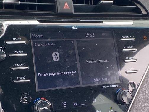 Wind Chill Pearl 2018 Toyota Camry XSE