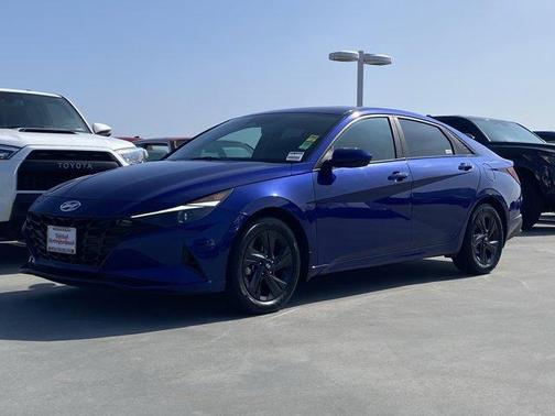 Intense Blue 2022 Hyundai ELANTRA SEL