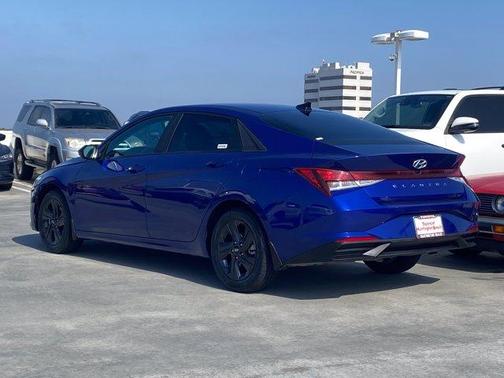 Intense Blue 2022 Hyundai ELANTRA SEL