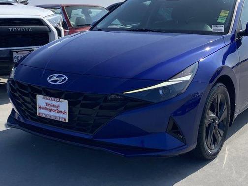 Intense Blue 2022 Hyundai ELANTRA SEL