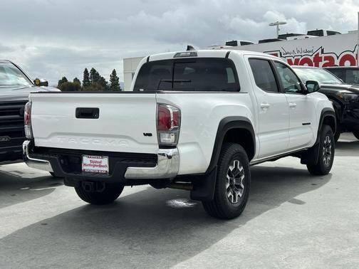 Ice Cap 2023 Toyota Tacoma TRD Off Road