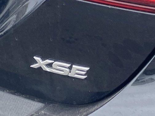 Midnight Black Metallic 2020 Toyota Camry XSE V6