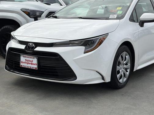 Ice 2023 Toyota Corolla LE