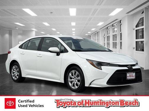 Ice 2023 Toyota Corolla LE
