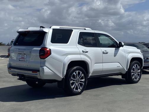Wind Chill Pearl 2026 Toyota 4Runner Limited