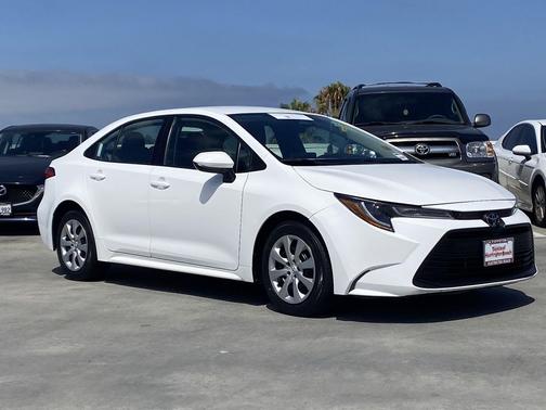 Ice 2024 Toyota Corolla LE