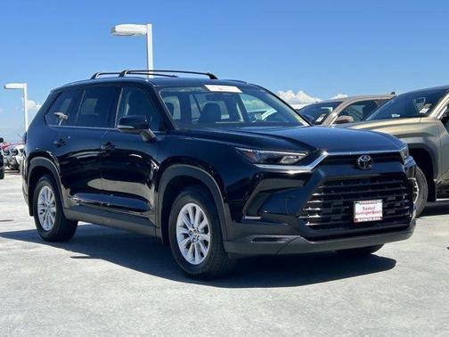 Midnight Black Metallic 2025 Toyota Grand Highlander XLE