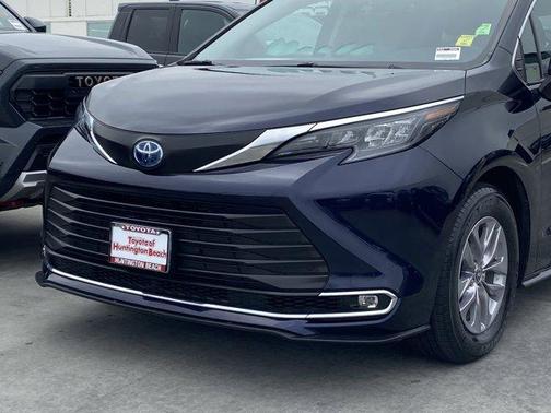 Blueprint 2024 Toyota Sienna XLE