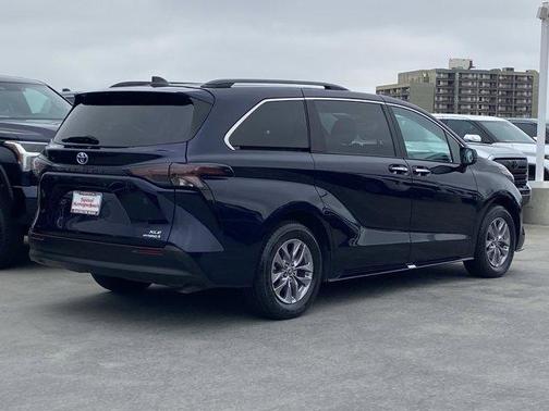 Blueprint 2024 Toyota Sienna XLE