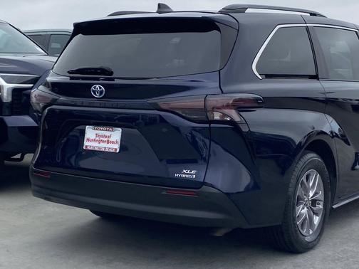 Blueprint 2024 Toyota Sienna XLE