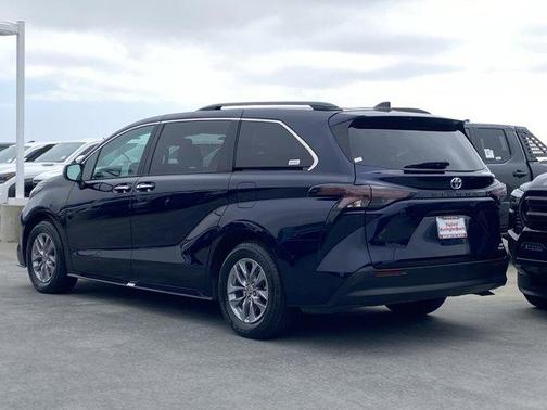 Blueprint 2024 Toyota Sienna XLE