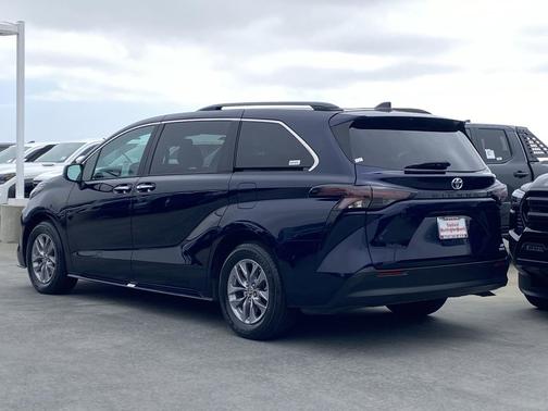Blueprint 2024 Toyota Sienna XLE