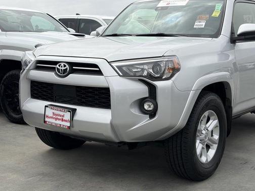 Classic Silver Metallic 2024 Toyota 4Runner SR5