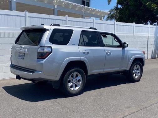 Classic Silver Metallic 2024 Toyota 4Runner SR5