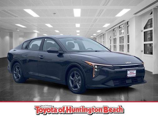 Gray 2025 Kia K4