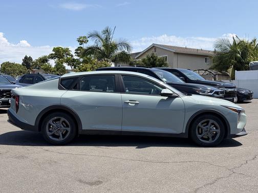 Haze 2025 Kia K4