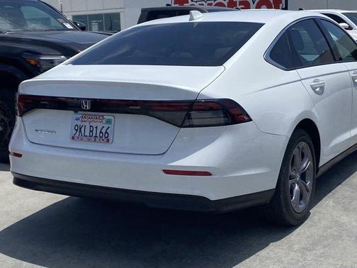 Platinum White Pearl 2024 Honda Accord EX