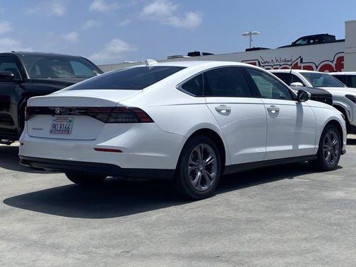 Platinum White Pearl 2024 Honda Accord EX