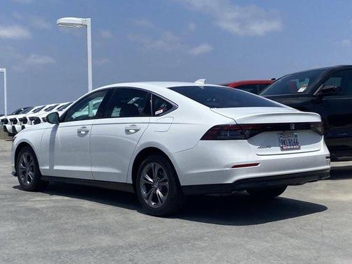 Platinum White Pearl 2024 Honda Accord EX
