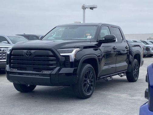 Midnight Black Metallic 2026 Toyota Tundra Limited