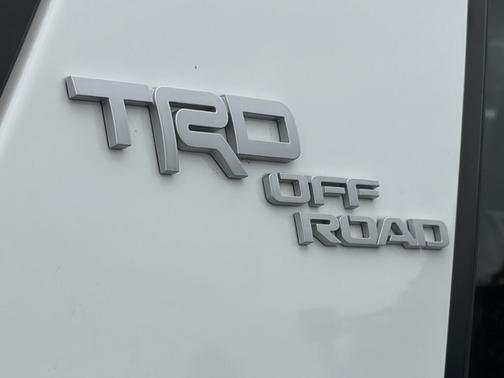 Ice 2024 Toyota 4Runner TRD Off Road Premium
