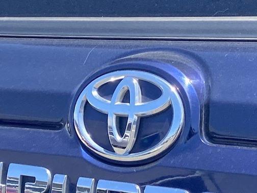 Nautical Blue Metallic 2024 Toyota 4Runner SR5