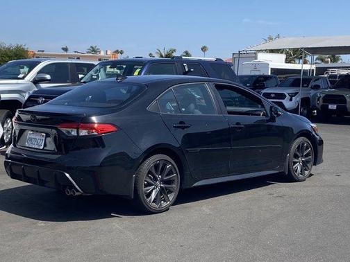 Midnight Black Metallic 2024 Toyota Corolla SE