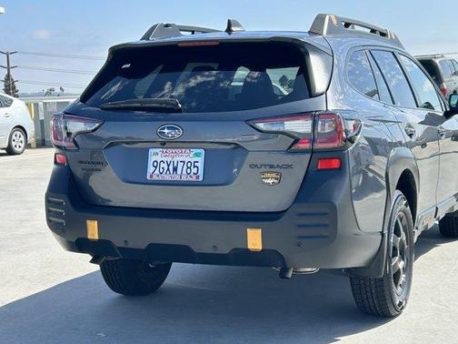 Magnetite Gray Metallic 2024 Subaru Outback Wilderness