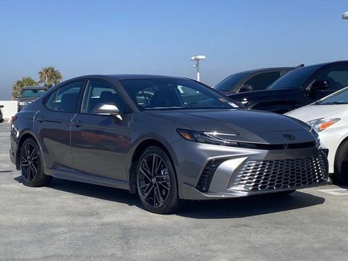 Metal 2026 Toyota Camry XSE