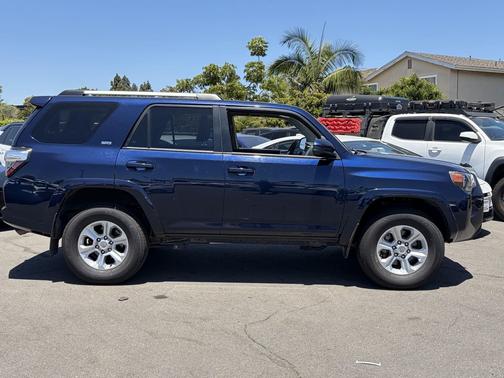 Nautical Blue Metallic 2024 Toyota 4Runner SR5