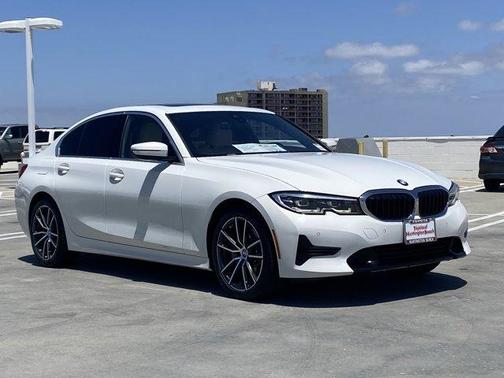 Alpine White 2019 BMW 330 i