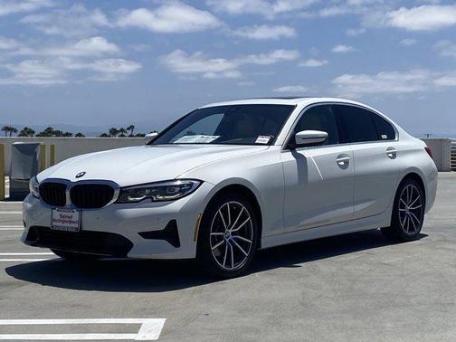 Alpine White 2019 BMW 330 i