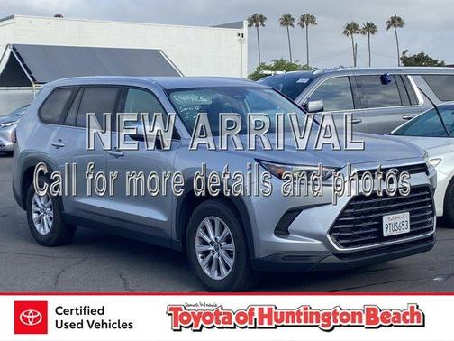 Celestial Silver Metallic 2025 Toyota Grand Highlander XLE