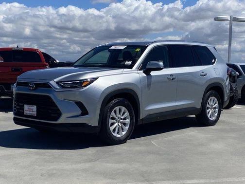 Celestial Silver Metallic 2025 Toyota Grand Highlander XLE