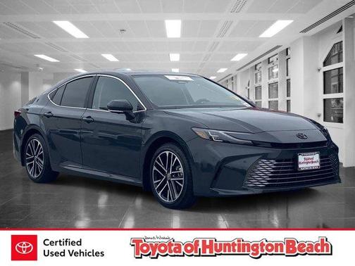 UNDERGROUND 2026 Toyota Camry XLE