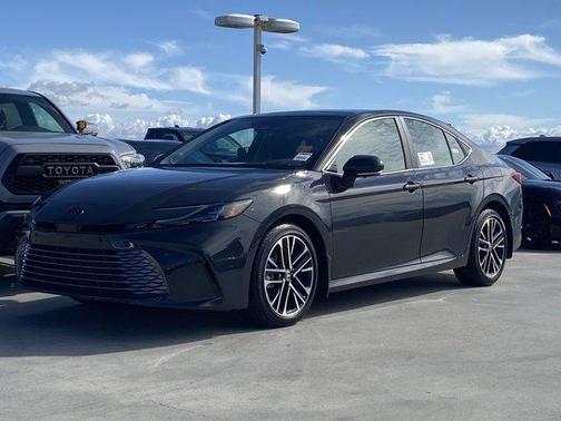 UNDERGROUND 2026 Toyota Camry XLE