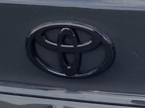 UNDERGROUND 2026 Toyota Camry XLE