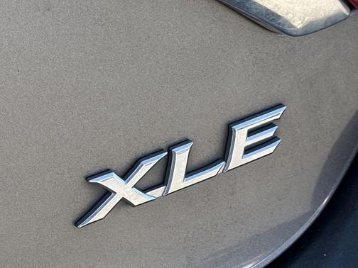Predawn Gray Mica 2015 Toyota Camry XLE