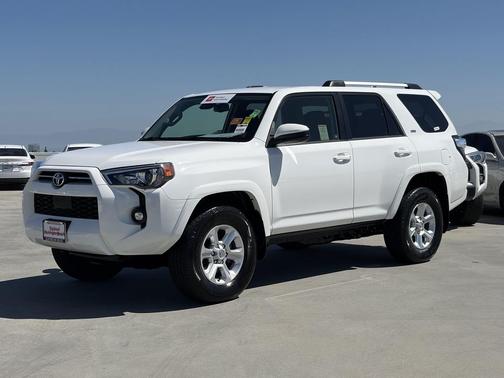 Ice 2024 Toyota 4Runner SR5
