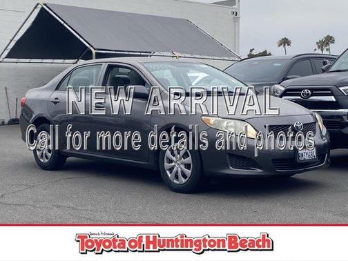 Magnetic Gray Metallic 2009 Toyota Corolla LE