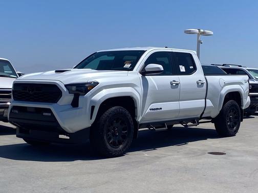 Wind Chill Pearl 2026 Toyota Tacoma TRD Sport