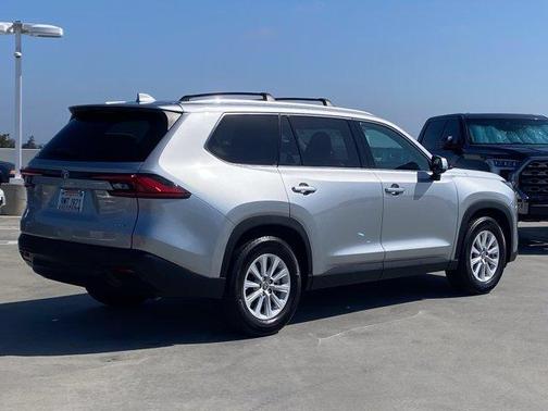 Celestial Silver Metallic 2024 Toyota Grand Highlander XLE