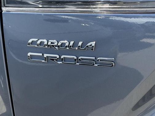 Celestite 2026 Toyota Corolla Cross L