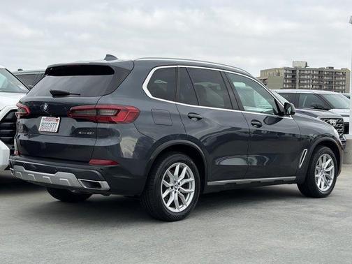 Arctic Gray Metallic 2019 BMW X5 xDrive40i