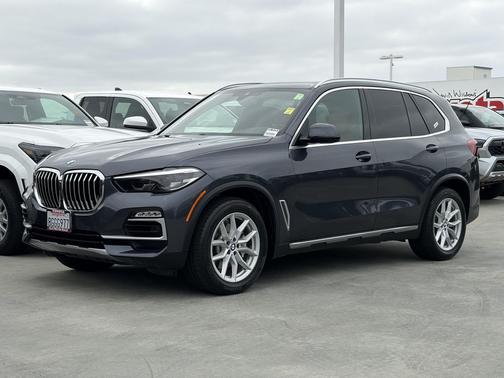 Arctic Gray Metallic 2019 BMW X5 xDrive40i