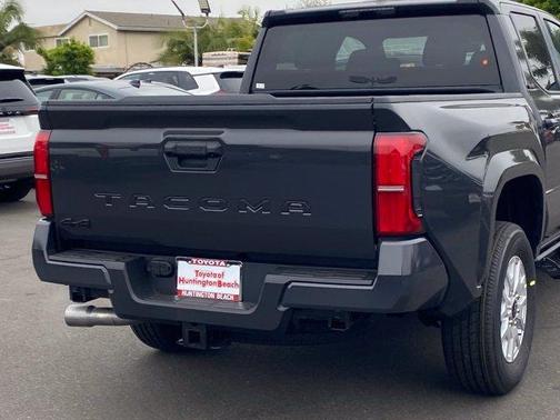 UNDERGROUND 2026 Toyota Tacoma SR5
