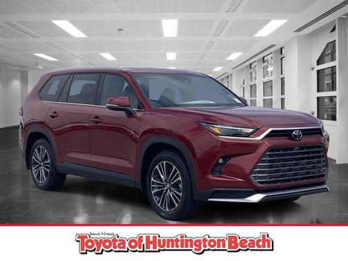 Platinum 2026 Toyota Grand Highlander Hybrid